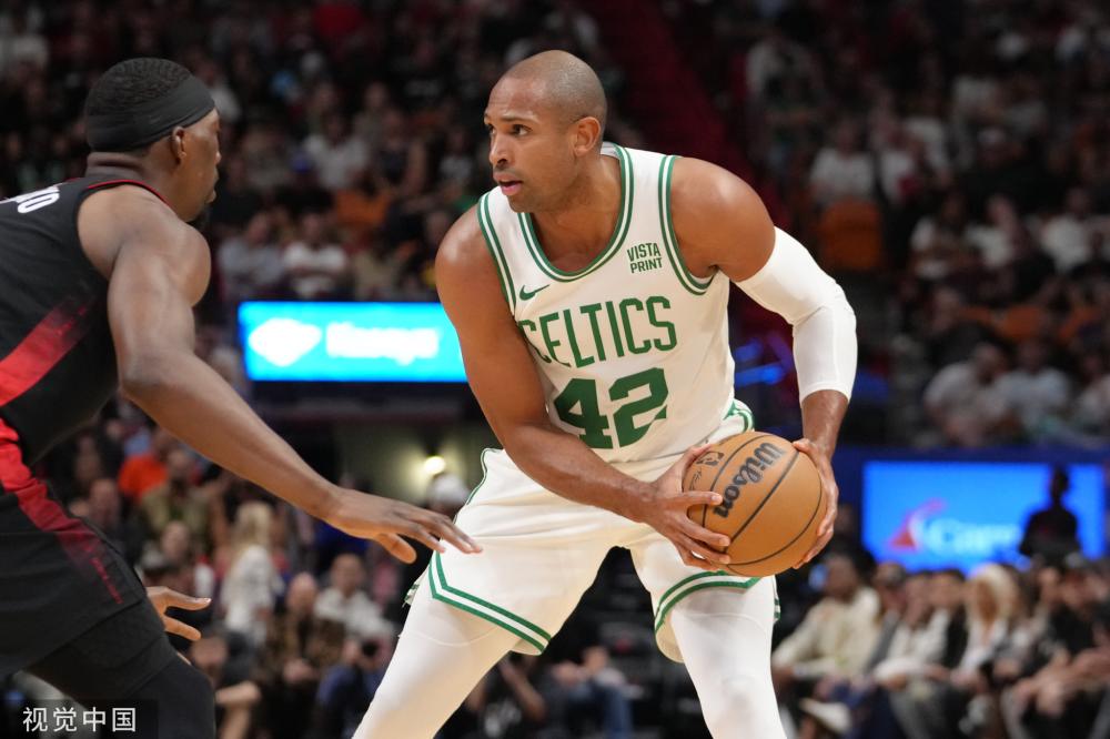 给众多球迷 给众多球迷